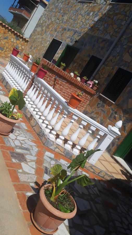 Villa Fredi Orikum Ngoại thất bức ảnh