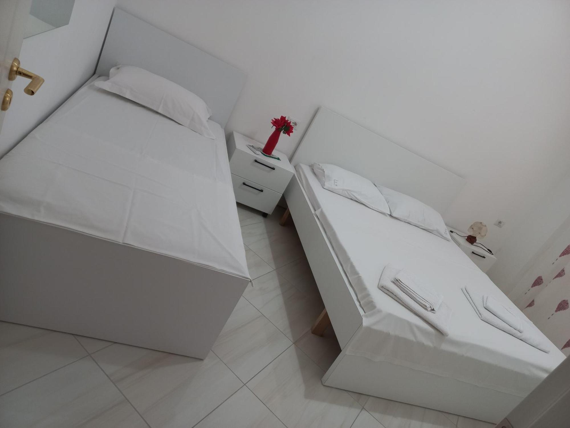 Villa Fredi Orikum Ngoại thất bức ảnh