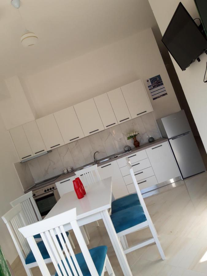 Villa Fredi Orikum Ngoại thất bức ảnh