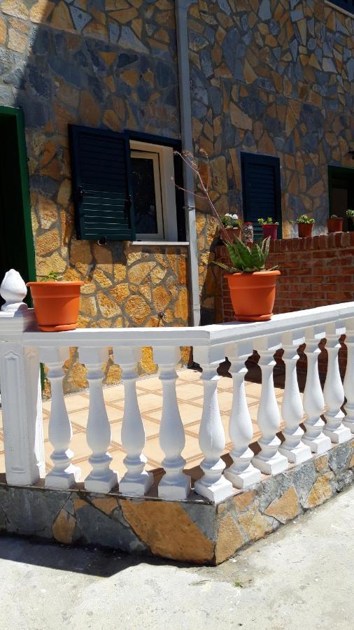 Villa Fredi Orikum Ngoại thất bức ảnh