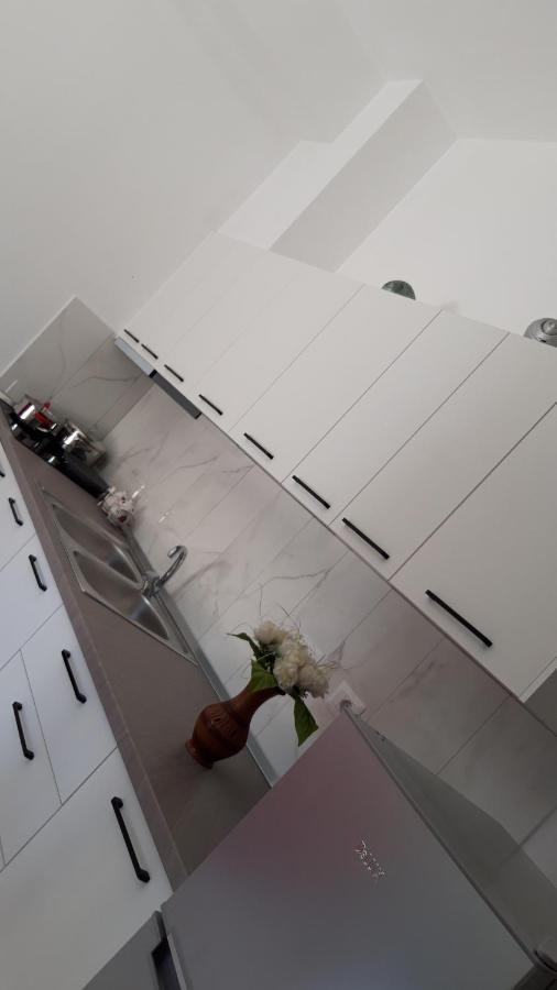 Villa Fredi Orikum Ngoại thất bức ảnh